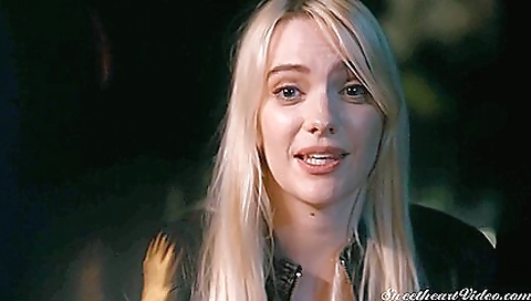 Asian with a sexy body gets banged by her boyfriend