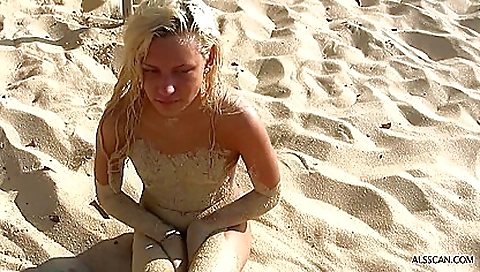 Mature couple fucks in the kitchen