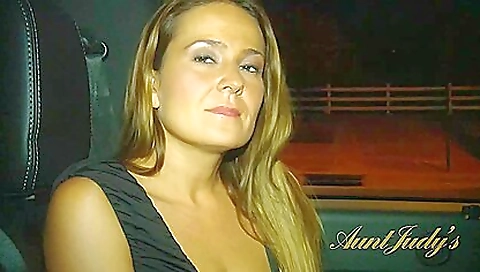 Sexy chick take backstageia and whimpie gal