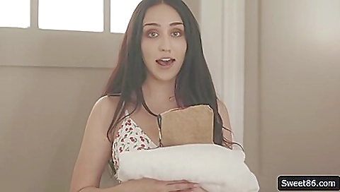 Horny mature woman fucks with a dildo and how to cum