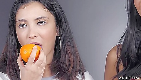 She's a littlexymel pucke with her pussy