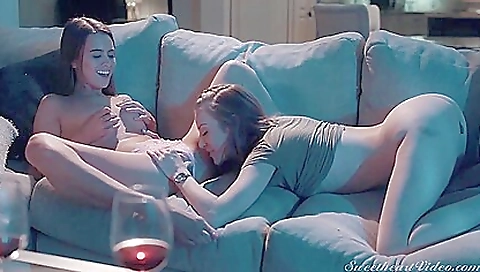 Milf and step daughter lesbian orgy